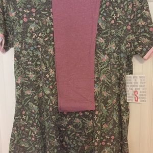 LulaRoe Outfit - Classic T - S & OS Leggings - NWT
